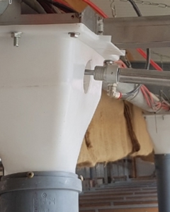 Pneumatic valve for pipe 60mm incl. hopper 110mm